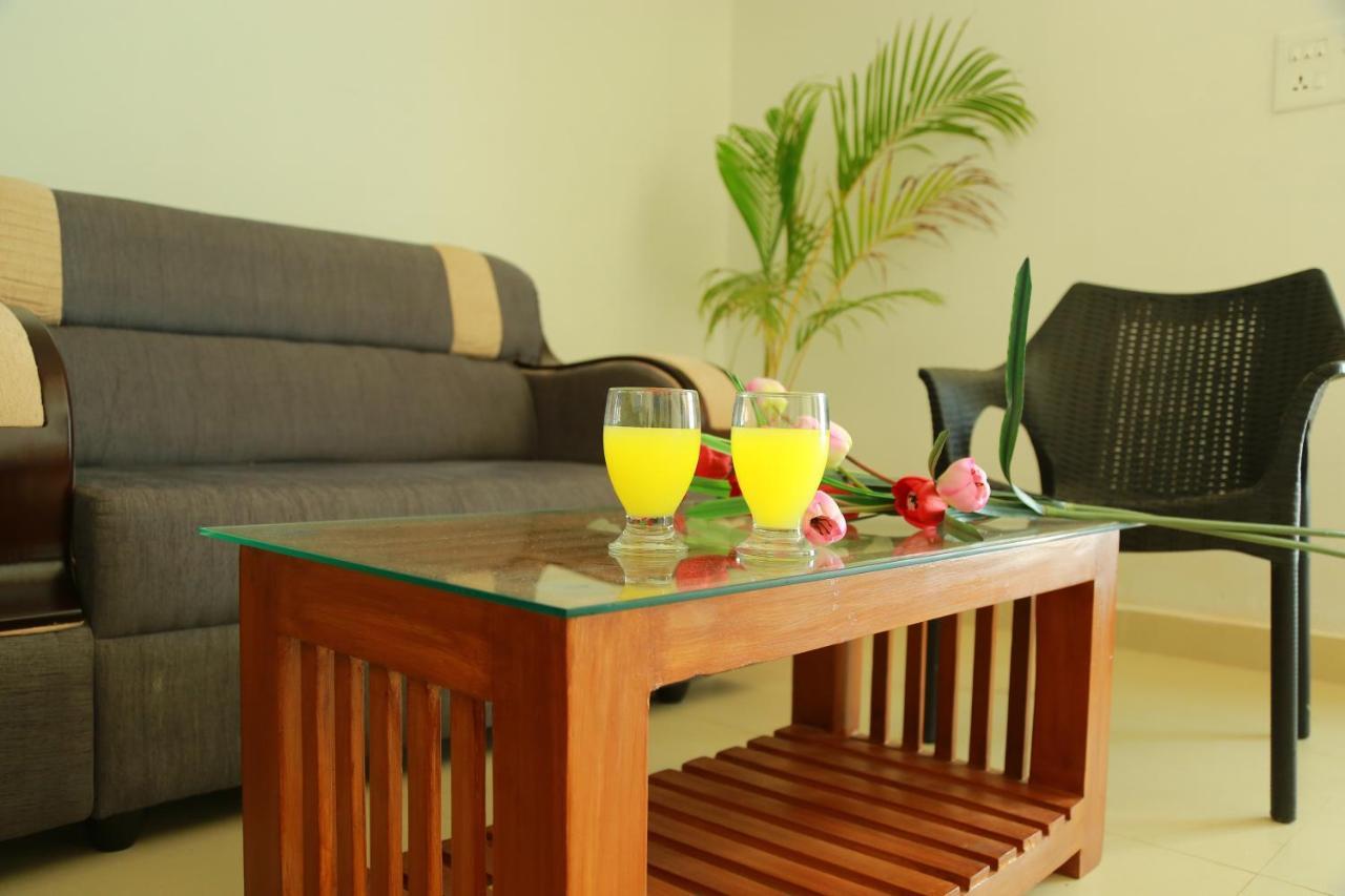 Hotel Palmtree Leaf, Munnar Exterior foto