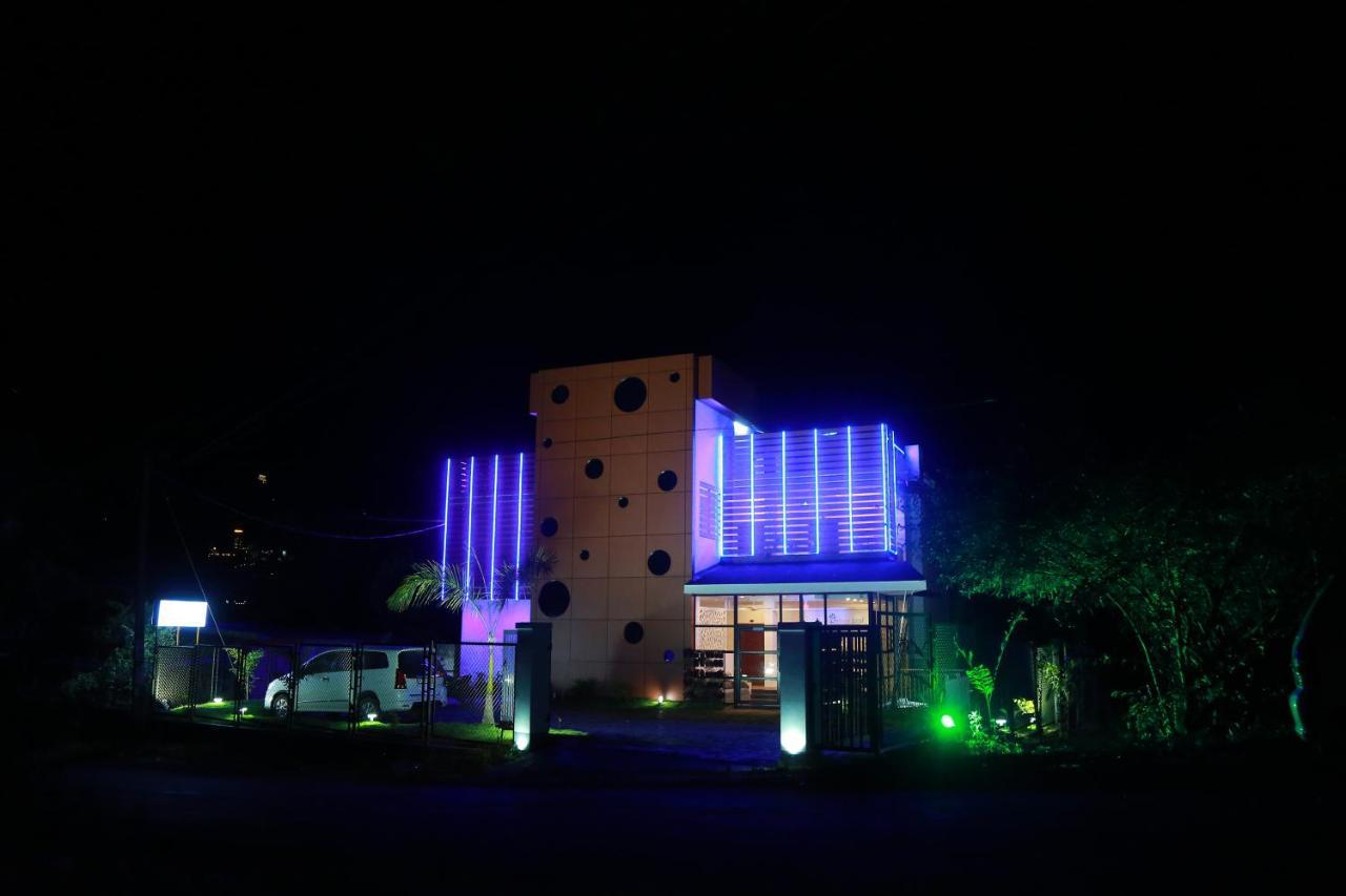 Hotel Palmtree Leaf, Munnar Exterior foto